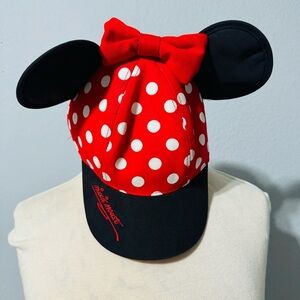 Disney Minnie Mouse Red‎ Hat Polka Dots Size Youth 54-57CM Embroidered